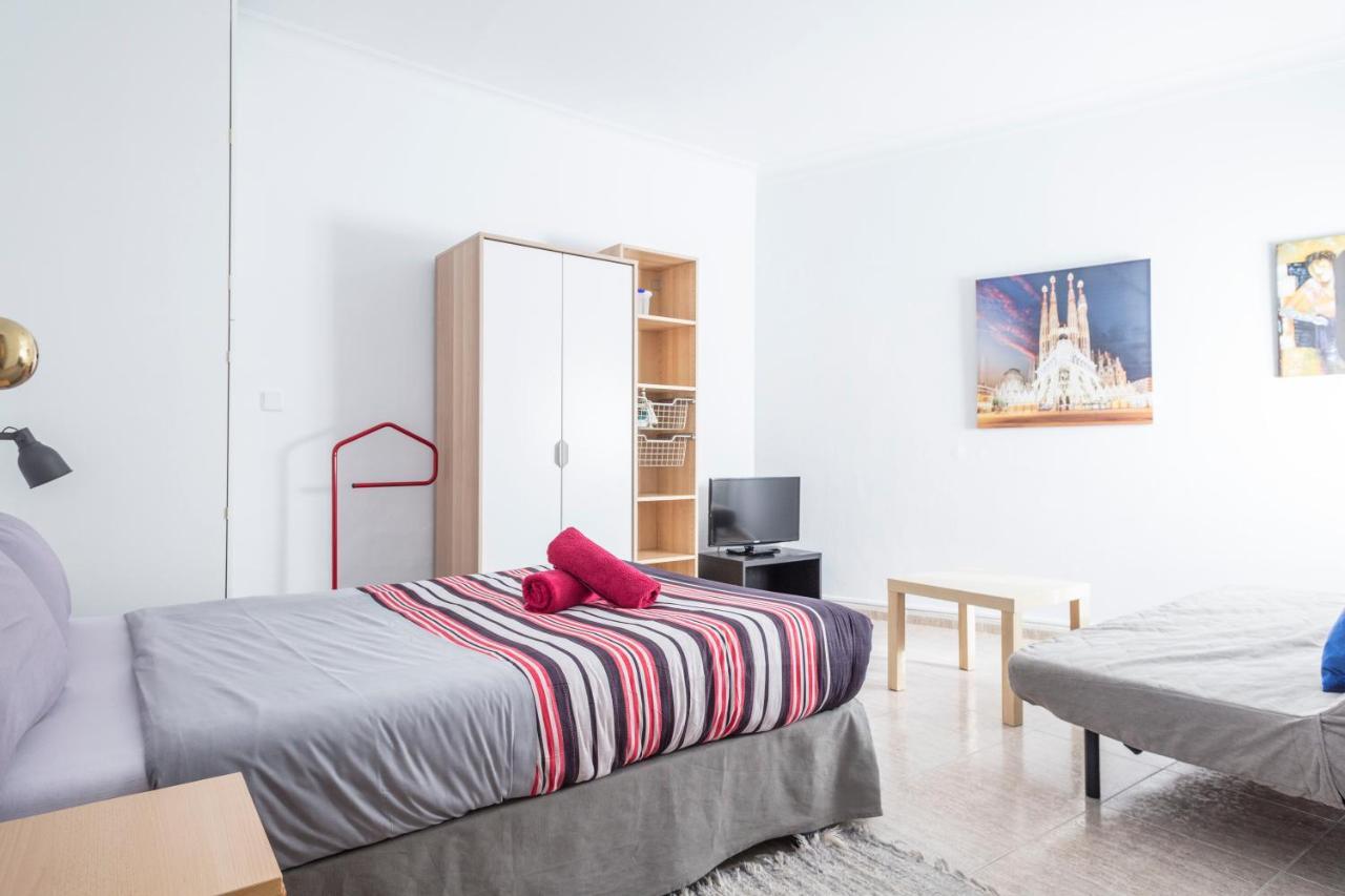Apartamentos Tarradellas Sants Estacio Barcelona Exterior foto