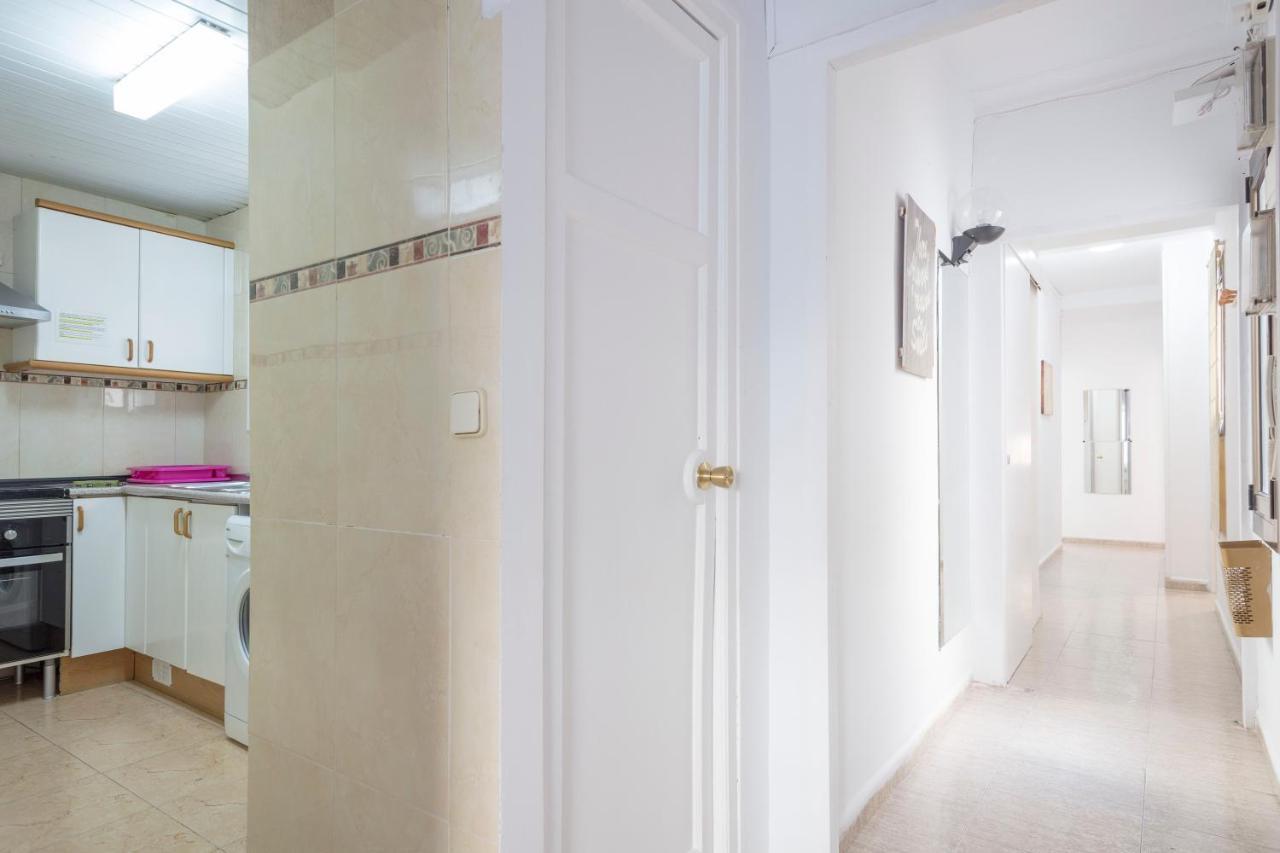 Apartamentos Tarradellas Sants Estacio Barcelona Exterior foto