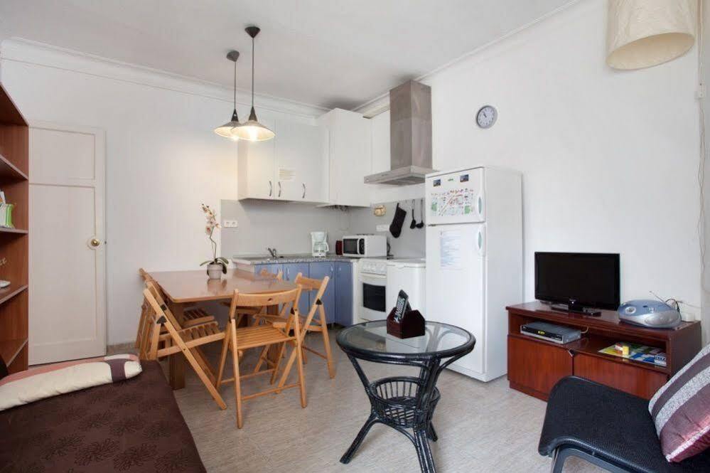 Apartamentos Tarradellas Sants Estacio Barcelona Exterior foto